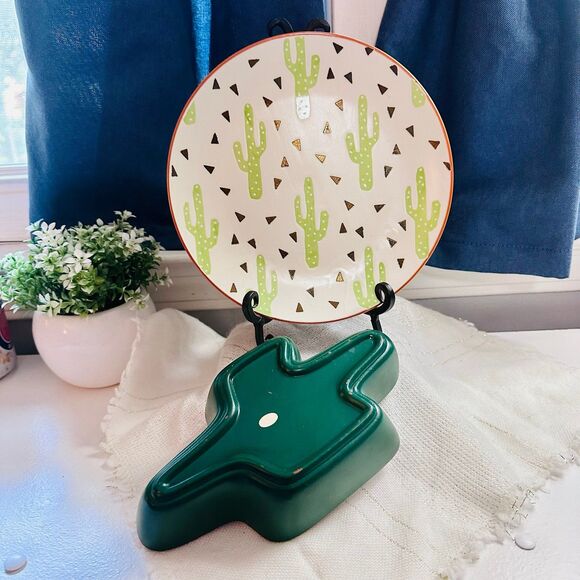 Cactus Themed Serve ware Bundle - Picture 3 of 8